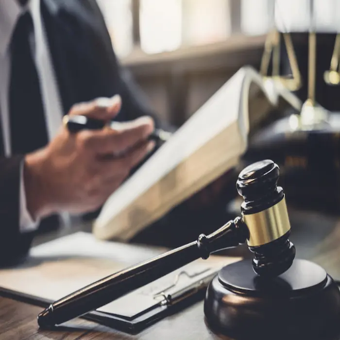 حكم السب والشتم واللعن في المحكمة بالسعودية 2 حكم السب والشتم واللعن في المحكمة بالسعودية